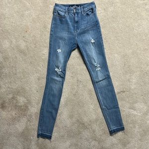 Hollister high waisted junior jeans